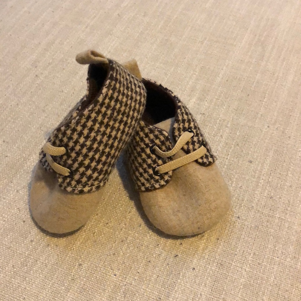 Tweed booties